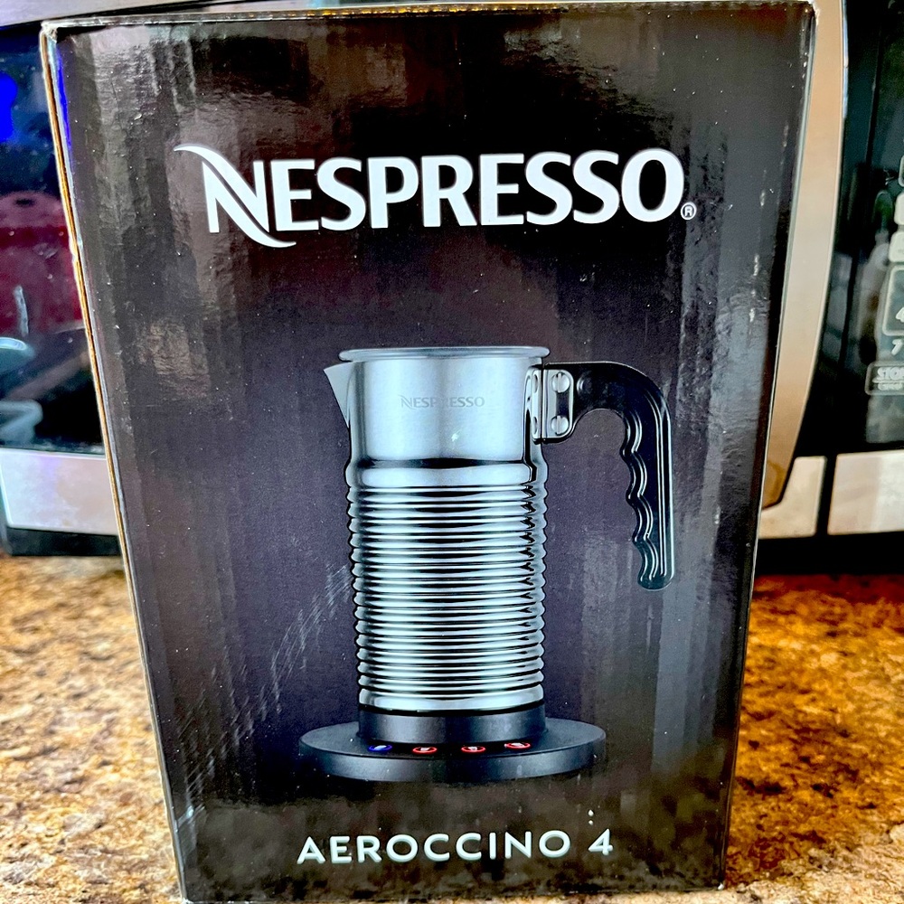 Brand New in Box Nespresso Aeroccino 4